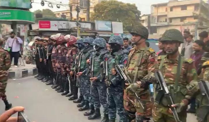 নির্বাচন উপলক্ষে খুলনায় জয়েন্ট প্যাট্রল অভিযান শুরু