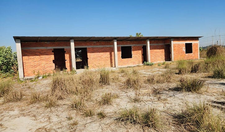 ৩০০ কোটি টাকার তাঁতপল্লী এখন বিরান ভূমি