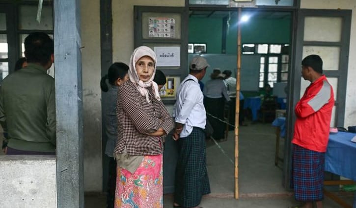 মিয়ানমারে বিতর্কিত নির্বাচনের দ্বিতীয় ধাপের ভোটগ্রহণ শুরু