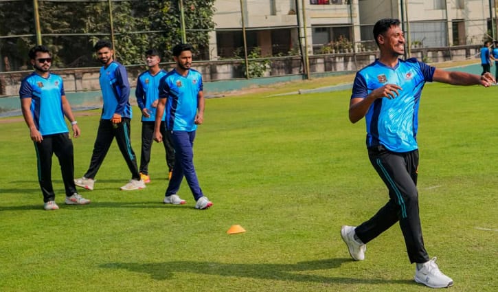 বিশ্বকাপের ক্ষত বুকে নিয়েই দিশার সন্ধানে