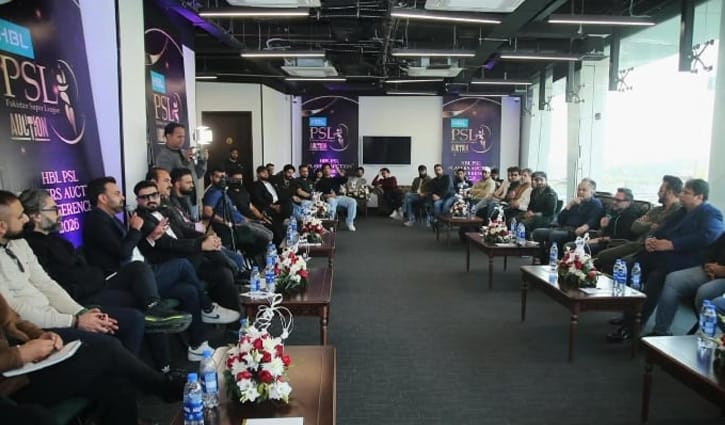 বিশ্বকাপে খেলবে কিনা সোমবার সিদ্ধান্ত জানাবে পাকিস্তান