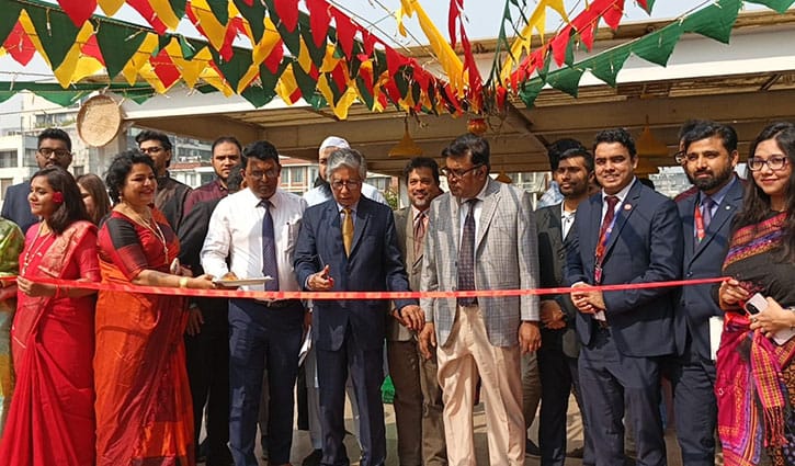 প্রেসিডেন্সি ইউনিভার্সিটিতে ‘পিঠা উৎসব’