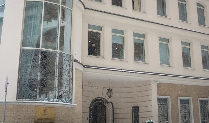 কাতার দূতাবাসে হামলার দায় ইউক্রেনের ঘাড়ে চাপাল রাশিয়া কাতার দূতাবাসে হামলার দায় ইউক্রেনের ঘাড়ে চাপাল রাশিয়া