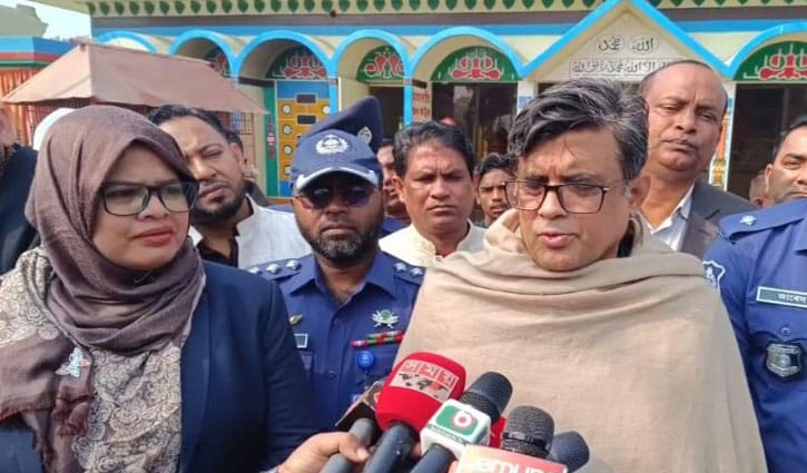 বিভিন্ন দেশে সরকার গণভোটে পক্ষ নিয়ে থাকে: শফিকুল আলম