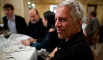 যৌবন ধরে রাখার ওষুধের জন্য অর্থ দিয়েছিলেন এপস্টেইন