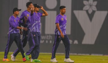 ইম্প্যাক্ট ক্রিকেটার: মোস্তাফিজুরের জায়গায় পারভেজ, নাহিদের পরিবর্তে আবরার