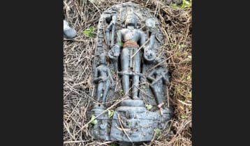 ফরিদপুরে ১২৫ কেজি ওজনের কষ্টিপাথরের মূর্তি উদ্ধার