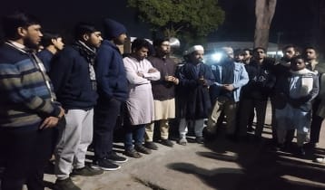 শাকসু নির্বাচন স্থগিতের প্রতিবাদে রাকসুর বিক্ষোভ