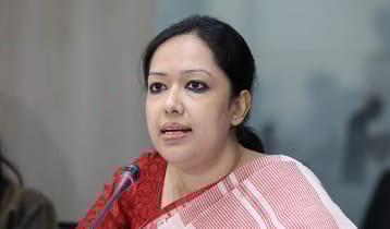 ইউএনওর বিরুদ্ধে ইসিতে অভিযোগ রুমিন ফারহানার