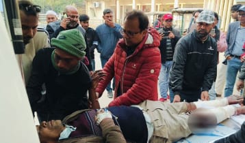 নাটোরে সাবেক বিএনপি নেতাকে কুপিয়ে জখম