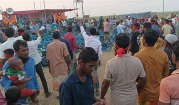 চেয়ারে বসা নিয়ে বিএনপি-যুবদলের সংঘর্ষ, আহত ৩০