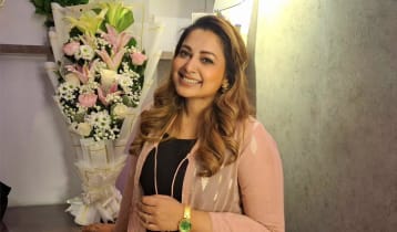 যুগ পেরিয়ে কোনাল