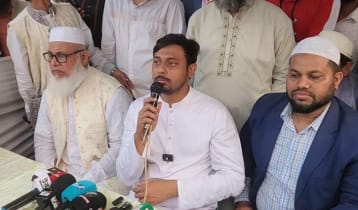 ‘নির্বাচন কমিশনের চোখ কি অন্ধ?’ প্রশ্ন নাসীরুদ্দীন পাটওয়ারীর