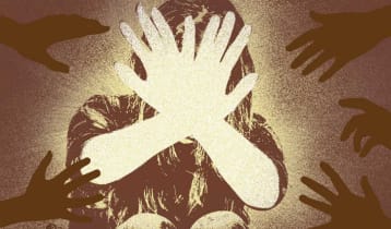 ঝালকাঠিতে বুদ্ধিপ্রতিবন্ধী অন্তঃসত্ত্বাকে ধর্ষণের অভিযোগে আটক চার