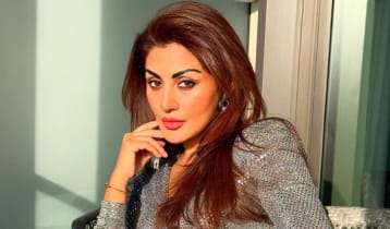 ‘যতটা সম্ভব টাকা উপার্জন করুন, টাকার চেয়ে বড় কিছু নেই’