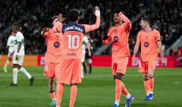 দাপুটে জয়ে শীর্ষস্থানে ব্যবধান বাড়াল বার্সা