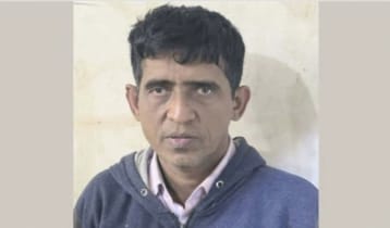 ফতুল্লায় ছাত্রীকে ধর্ষণচেষ্টার অভিযোগে স্কুলশিক্ষক গ্রেপ্তার