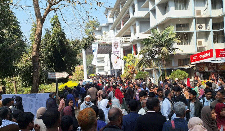 চবির ‘সি’ ইউনিটে আসন প্রতি লড়ছেন ২৯ জন