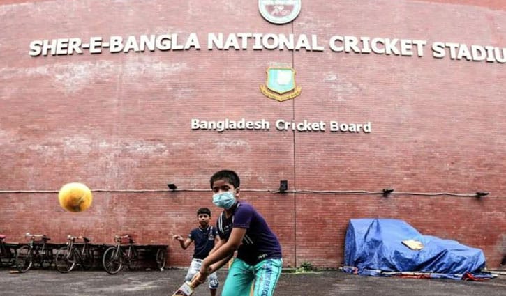 ক্রিকেটাঙ্গনে নির্বাচনের ‘ছুটি’