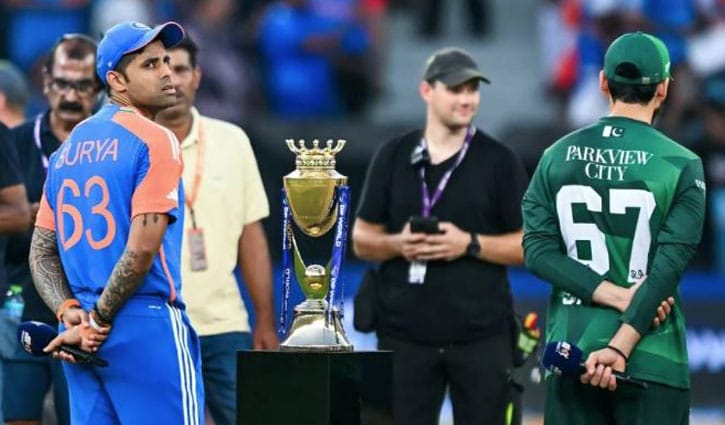 ভারতের সঙ্গে না খেলার সিদ্ধান্ত পরিবর্তন করতে পারে পাকিস্তান!