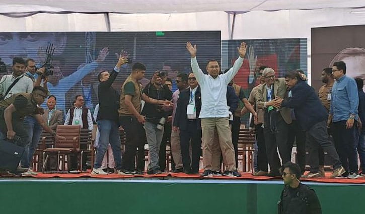 শুধু জনপ্রতিনিধি নয়, এই নির্বাচন দেশ পুনর্গঠনের: তারেক রহমান