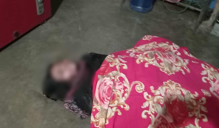 রাজধানীতে স্কুলছাত্রীর গলা কাটা লাশ উদ্ধার