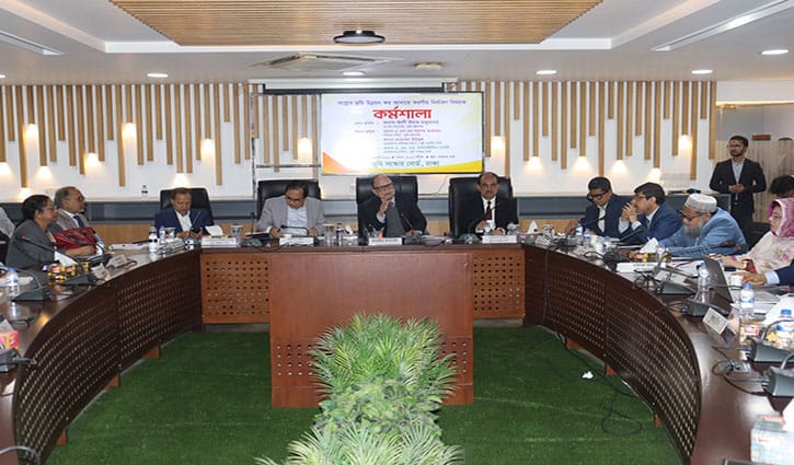 ভূমি উন্নয়ন কর রাষ্ট্রীয় উন্নয়নের অন্যতম ভিত্তি: ভূমি উপদেষ্টা