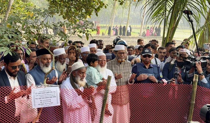 শেরপুরে নিহত রেজাউলের পরিবারের পাশে জামায়াত আমির