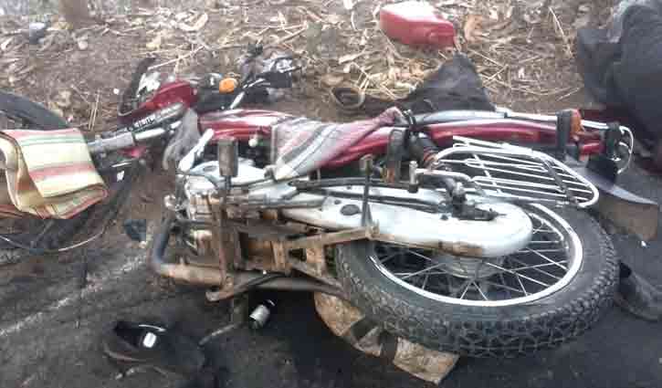 ভটভটির ধাক্কায় মোটরসাইকেলের দুই আরোহী নিহত