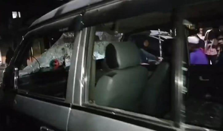 বিএনপি ও স্বতন্ত্র প্রার্থীর সমর্থকদের সংঘর্ষে রণক্ষেত্র কুমিল্লা