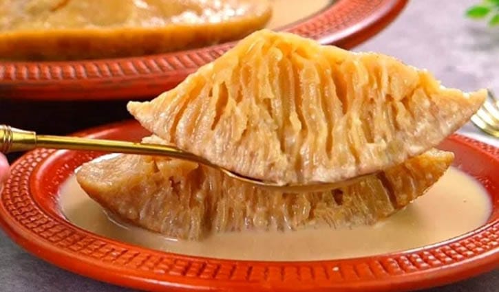 চার ধাপে বানান ‘দুধ চিতই’