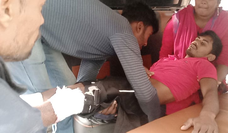 ঝিনাইদহে বিএনপির দু’পক্ষের সংঘর্ষে আহত ১০