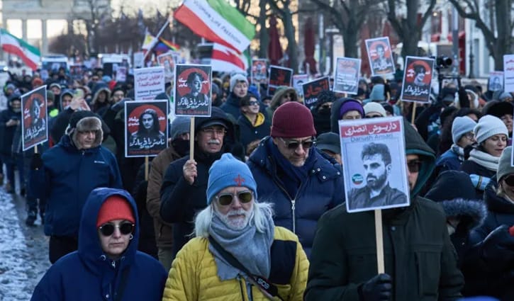 ইরানে খামেনিবিরোধী বিক্ষোভ চালাচ্ছে যেসব গোষ্ঠী