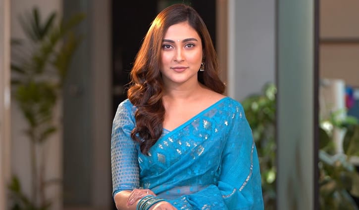 মামলা থেকে অব্যাহতি পেলেন অভিনেত্রী মেহজাবীন চৌধুরী