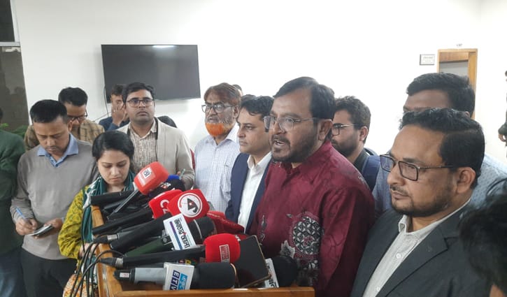 ভোটের মাঠে প্রশাসনের শক্ত ও নিরপেক্ষ ভূমিকা দেখতে পাচ্ছি না: মঞ্জু