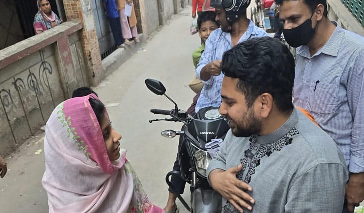 দেশ কীভাবে চলবে সেই সিদ্ধান্ত গণভোটের মাধ্যমে জনগণই নেবে: নাহিদ