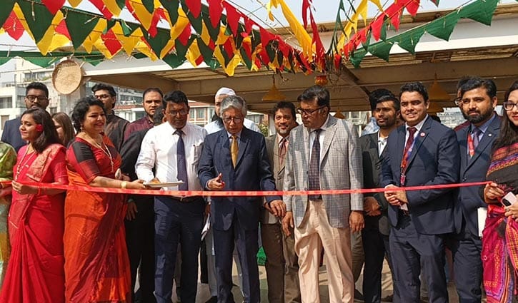 শীতের ঐতিহ্য উদযাপন করলো প্রেসিডেন্সি ইউনিভার্সিটি