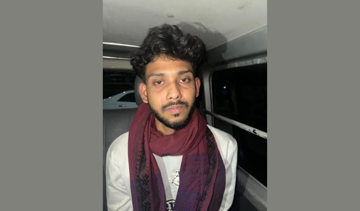 নারী ব্যবসায়ীকে ছুরিকাঘাতে হত্যা: সাবেক ছাত্রদল নেতা গ্রেপ্তার