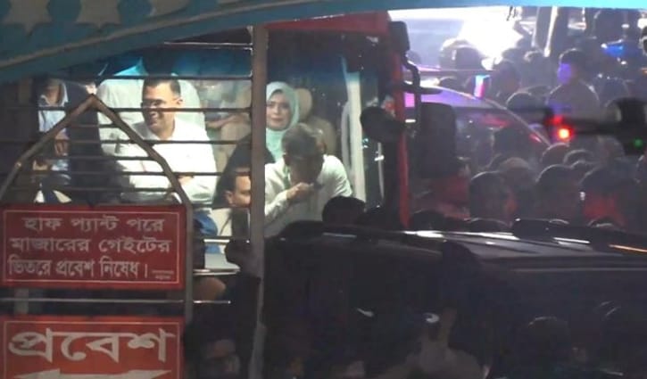 শাহজালাল (র.)-এর মাজারে তারেক ও জুবাইদা রহমান