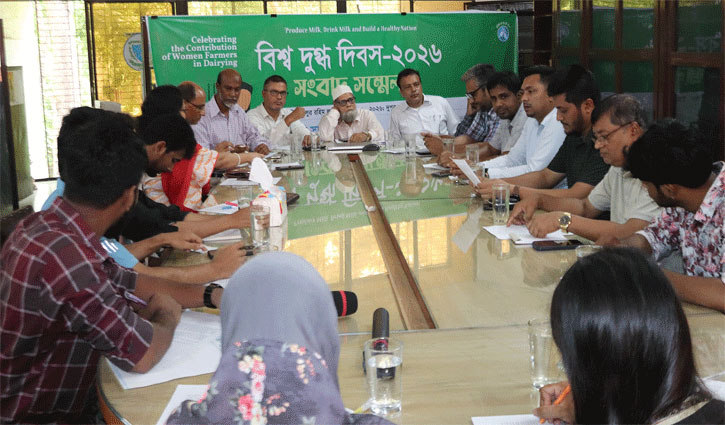 দেশে দৈনিক দুধ উৎপাদনে ঘাটতি ৬.৯০ মেট্রিক টন