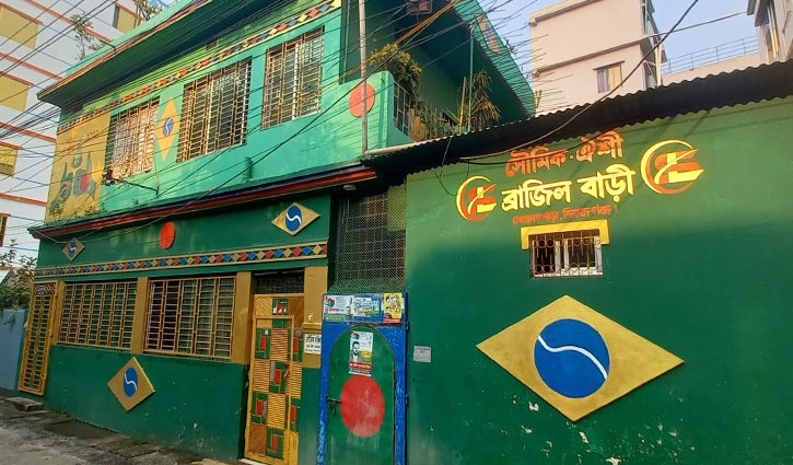 বিশ্বকাপ উন্মাদনায় আলোচনার কেন্দ্রে সিরাজগঞ্জে ‘ব্