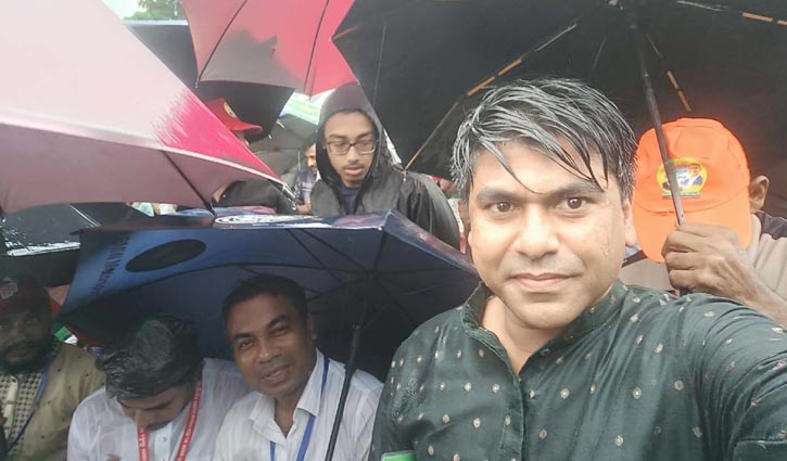 বৃষ্টি উপেক্ষা করে তারেক রহমানকে স্বাগত জানাল কক্সবাজারবাসী