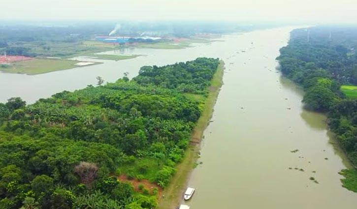 নদীর বুকে সবুজ রহস্য ‘ধাঁধার চর’