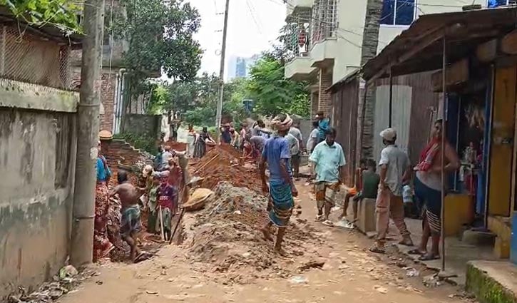 প্রকল্প বিশ্বব্যাংকের, মসজিদে ঘোষণা দিয়ে চাঁদা তোলার অভিযোগ