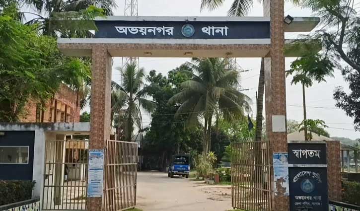 যশোরে ৬ মামলার আসামিকে কুপিয়ে হত্যা 