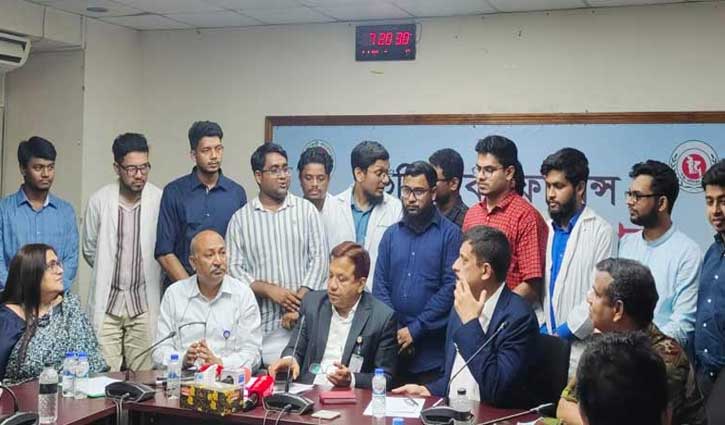 ভাতা বাড়ছে, ইন্টার্ন চিকিৎসকদের কর্মবিরতি প্রত্যাহ