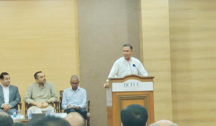 যুব সমাজকে মাদকমুক্ত করতে খেলাধুলা ও সাংস্কৃতিক কর্মকাণ্ডে জোর দেওয়ার তাগিদ প্রধানমন্ত্রীর