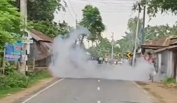 পানহাটি নিয়ে বিএনপি-জামায়াত ধাওয়া-পাল্টা ধাওয়া, ককটেল বিস্ফোরণ