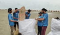 কক্সবাজার সৈকত থেকে ৭ টন বর্জ্য অপসারণ