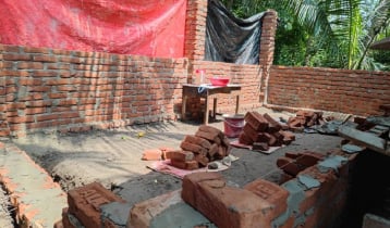 নোয়াখালীতে মুক্তিযোদ্ধা পরিবারের জমি দখলের অভিযোগ
